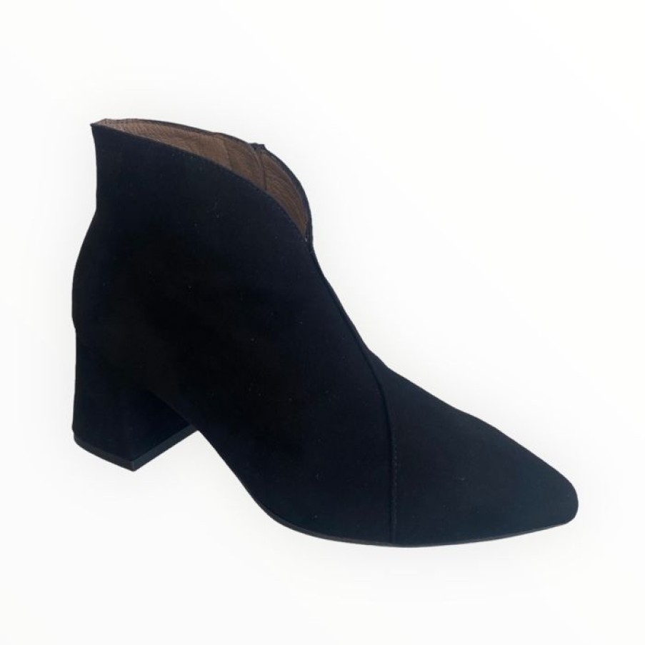 Wonders Wonders Eliot V Cut Ankle Boot | Ankle Boots