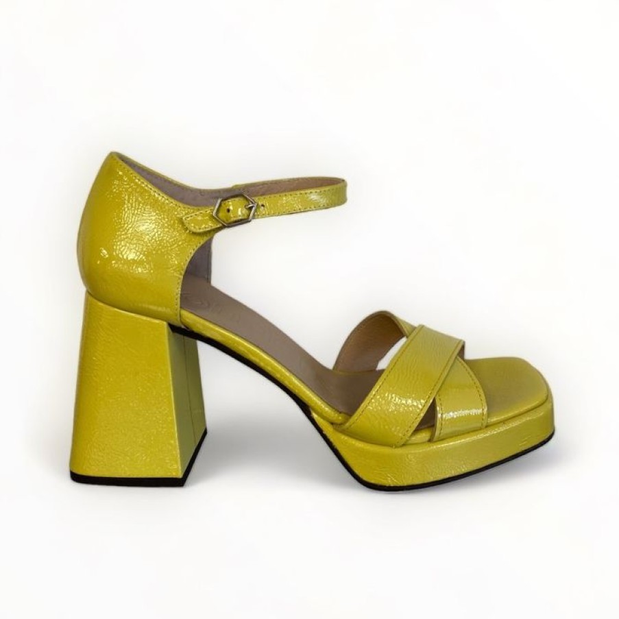 Wonders Wonders Julia Lime Patent Platform Sandal | High Heels