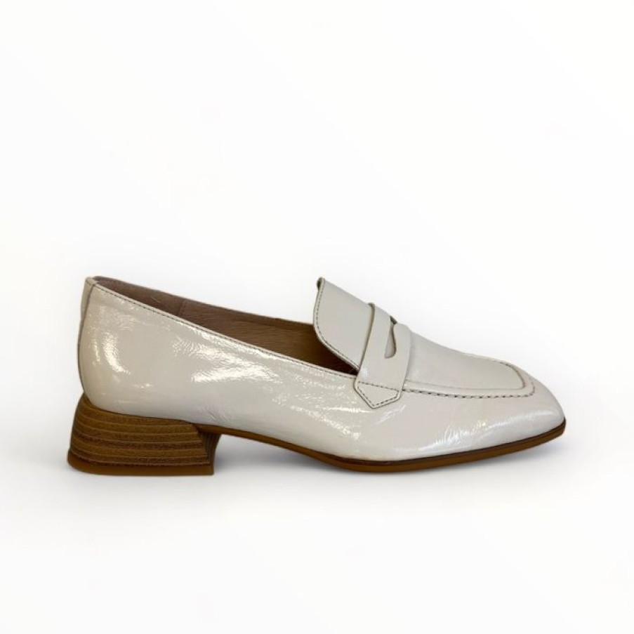 Lusana Shoe Boutique Wonders Menorca Loafers | Flats